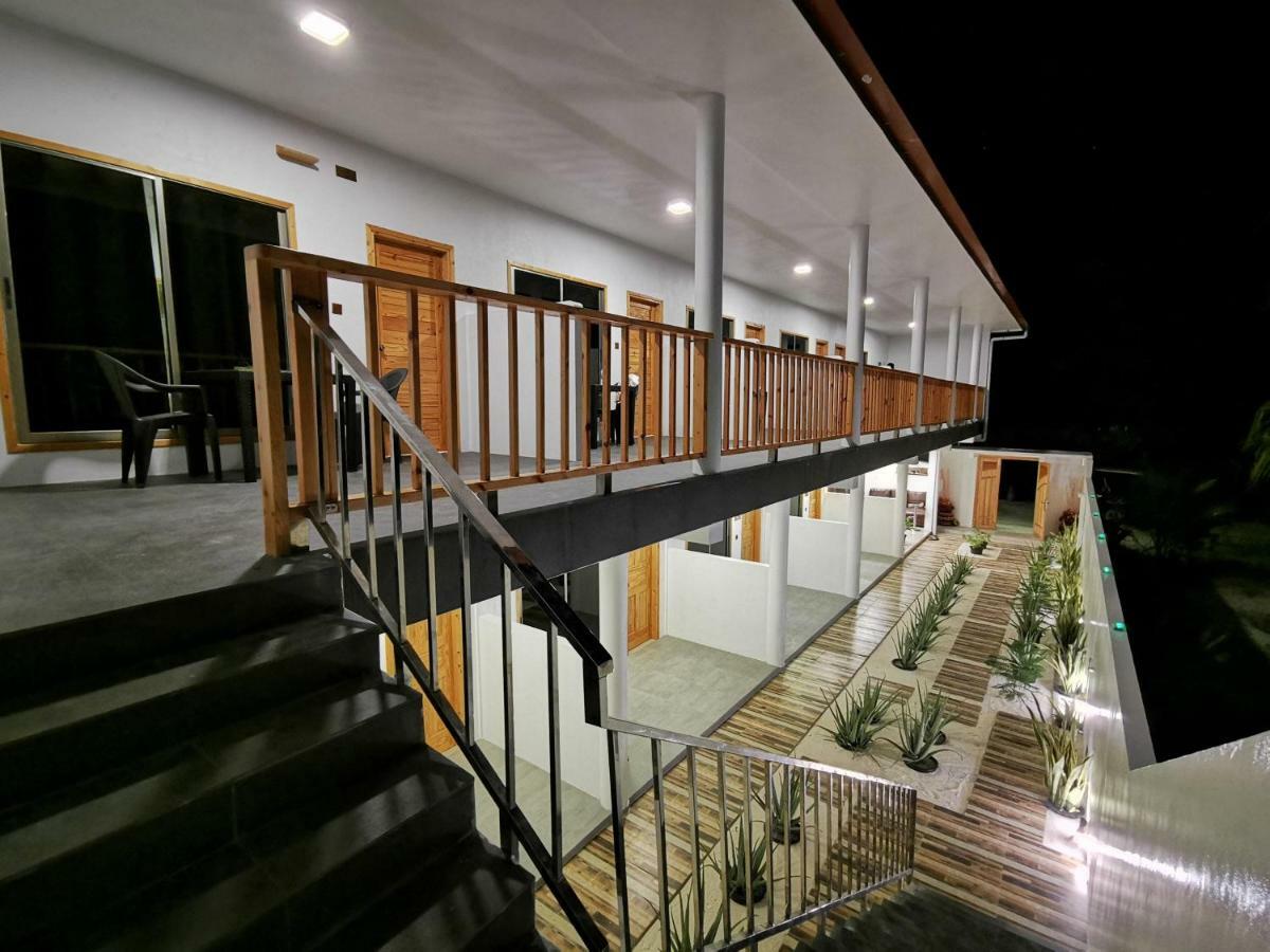 ホテル Thila Farm View ソドゥー エクステリア 写真